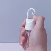 Flacon pulvérisateur de parfum portable pour extérieur 20ml 30ml, atomiseur à fine brume, petit flacon cosmétique rechargeable