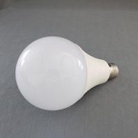 Ampoules LED à faible consommation d'énergie et à faible coût 3w 5w 7w 9w 12w 15w 18w pour la maison et le bureau