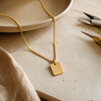Collier miniature en métal doré personnalisé, chaîne à maillons ovales, pendentif, bijoux pour femmes