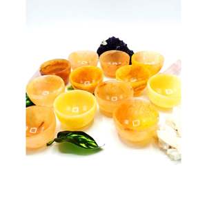 Magnifiques bols ronds en aventurine jaune sculptés à la main - 3 pouces de diamètre et 150 g (0,33 lb) - UN SEUL BOL - Product Image 1