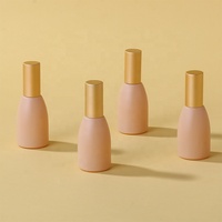Bouteille à rouleau en verre rose de 12ML avec couvercle en or de qualité supérieure pour divers produits Design pratique et beau