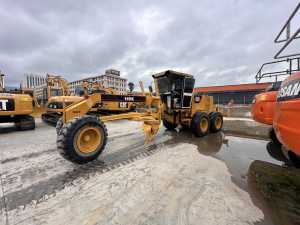 รถเกรดเดอร์มือสอง Caterpillar 140K ของแท้จากญี่ปุ่น CAT 140K พร้อมใบมีด 3.7 เมตร สำหรับงานก่อสร้างถนน - Product Image 3