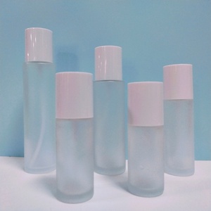 ขวดแก้วใสทรงกลมขนาด 200 มล. สำหรับบรรจุภัณฑ์ผลิตภัณฑ์ดูแลผิวหน้า ขวดโทนเนอร์แบบขุ่นพร้อมจุกปิดด้านใน - Product Image 5