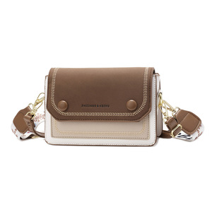Bolso de Hombro Cuadrado Pequeño para Mujer, Color Marrón, Caqui, Verde, Azul, Amarillo, Rosa, Negro, Tamaño Mediano, para Uso Diario, Primavera 2024 - Product Image 5