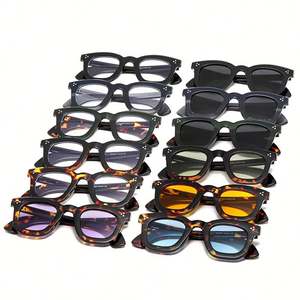 Gafas de Sol Cuadradas con Marco Grueso de Color Caramelo Vintage 2026 con Logotipo Personalizado, Protección UV400 y Remaches, para Hombre y Mujer - Product Image 6