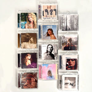 Vente en gros de mini-albums vierges en acrylique de haute qualité, légers et tendance, pour porte-clés, porte-<span class=keywords><strong>DVD</strong></span>, porte-clés, logo personnalisé, idéal pour les idoles - Product Image 5