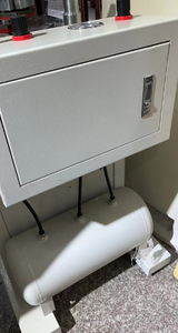 Nouvelle machine <span class=keywords><strong>à</strong></span> scier automatique pour cadres photo avec bras de serrage et <span class=keywords><strong>pince</strong></span> <span class=keywords><strong>à</strong></span> cadre - Product Image 3