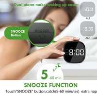 Jam Meja Desain Fashion Permukaan Cermin Digital Kontrol Suara Jam Alarm LED Desktop