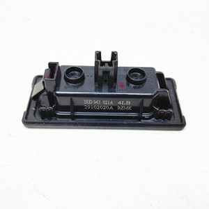 Éclairage de plaque d'immatriculation LED Huo Ying 12V blanc pour Volkswagen Skoda Audi MQB 3ED943021A - Product Image 3