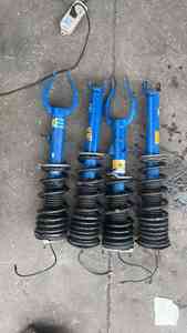 Juego de piezas desmontadas originales de fábrica de amortiguadores <span class=keywords><strong>Nissan</strong></span> <span class=keywords><strong>GTR</strong></span> de segunda mano de alta calidad - Product Image 2