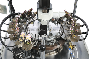 Machine à tricoter circulaire à double système pour chapeaux et écharpes - Product Image 5