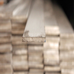 Barra Plana de Acero al Carbono Laminado en Caliente ASTM A36 para Aplicaciones de Acero para Moldes y Uso en Construcción - Product Image 6
