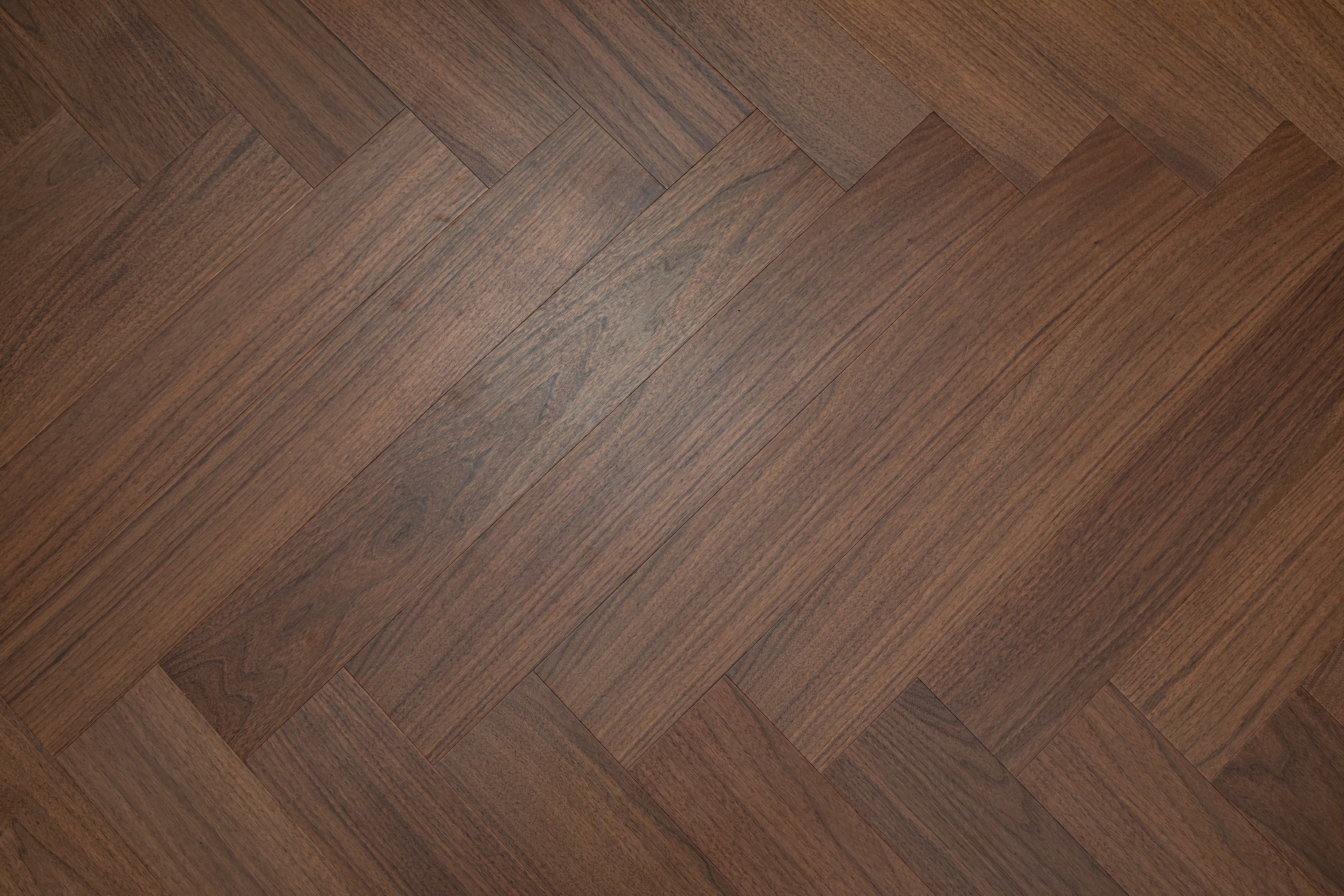 Marron 4
