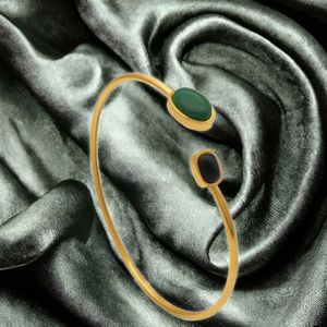 Brazalete de Acero Inoxidable Chapado en Oro de 18K con Perlas de Imitación, Diseño Geométrico, Moderno, Impermeable y Resistente al Deslustre, para Mujer, de CRAFTS HUB - Product Image 2