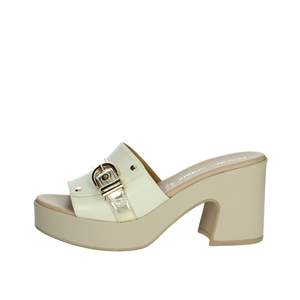 Chaussures à talons pour femme Charm Woman 57150-E5, sandales plateforme beige - Product Image 1
