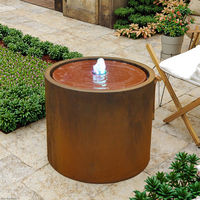 Fontaines d'extérieur personnalisées Paysage en acier inoxydable et feuille Corten Cascade artificielle en acier Corten Caractéristique de l'eau
