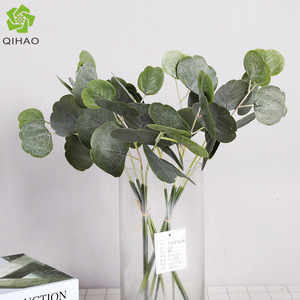 ใบยูคาลิปตัสประดิษฐ์ ขนาด 35 นิ้ว สำหรับตกแต่งภายใน งานแต่งงาน ของตกแต่งพลาสติกสีเขียว - Product Image 4