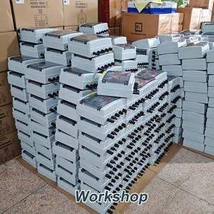 Quadro di Combinazione PV 2x2 con Guscio in Plastica IP65 per Uso Interno Certificato CE - Apparecchiatura per la Distribuzione di Energia per Sistemi Solari Fotovoltaici - Product Image 5