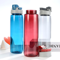 Bouteille d'eau en plastique transparente portable Tritan de 600ml en gros à boire directement pour le sport, le camping et les voyages