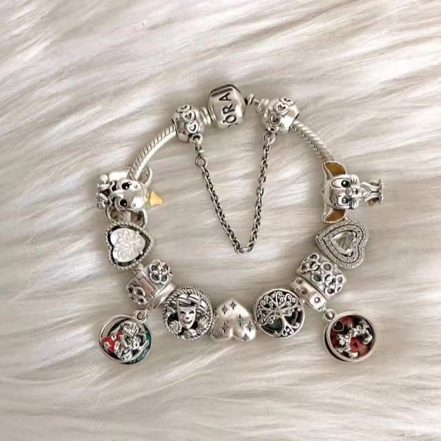 Haifeng County Delila Jewelry Firm