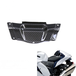 Carénage de selle arrière en fibre de carbone sèche 3K pour moto Suzuki GSX1300R Hayabusa 2021-2026 - Product Image 1