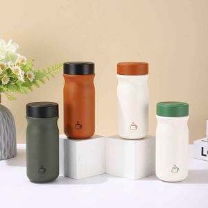 Adults Stainless Steel Tumbler With Modern Design and Insulation - Product Image 1