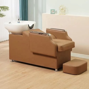 Unidad de lavado de cabello para salón de belleza con lavacabezas inclinable de cerámica y asiento ajustable - Product Image 3