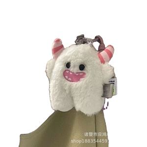 Petit livre rouge même neige monstre <span class=keywords><strong>cartable</strong></span> pendentif mignon souris en peluche pendentif fille coeur mignon porte-clés poupée pendentif - Product Image 2