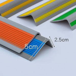 I moderni gradini adesivi antiscivolo con nastro antiscivolo per scale pesanti - Product Image 3