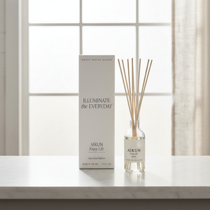 Aikun Low MOQ Fast Service Custom Clean Linen 100ml Clear Glass <b>Bottle</b> White Gift Box <b>Reed</b> <b>Diffuser</b> Set for Cross Border Sellers - Product Image 1