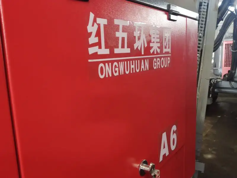 Cina famoso hongwuhuan A6 idraulico superiore martello separato DTH trapano impianto di perforazione di pozzo giocattolo di perforazione