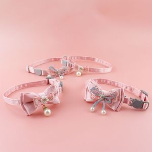 Collier <span class=keywords><strong>de</strong></span> luxe rose réglable en satin et dentelle pour chaton, chat ou chien, avec clochette, nœud papillon et pendentif perle pour chat femelle - Product Image 6