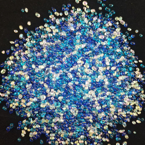 ลูกปัดแก้วสีรุ้งรูปทรงไม่สม่ำเสมอสำหรับตกแต่งสระว่ายน้ำ ตกแต่งตู้ปลา วัสดุเสริม<span class=keywords><strong>ปูน</strong></span>ปลาสเตอร์สระว่ายน้ำ จำหน่ายจำนวนมาก - Product Image 1