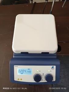 Plaque chauffante en céramique professionnelle de qualité supérieure de 7 pouces avec équipement de chauffage de laboratoire d'agitateur - Product Image 4