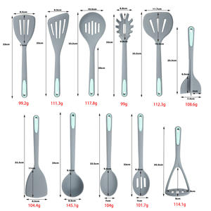 مجموعة ملاعق سيليكون رمادية فاتحة غير لاصقة للقلب والقلب، أدوات مطبخ للخبز مقاومة للحرارة، آمنة للغسالة والأفران، 9-12 قطعة - Product Image 2