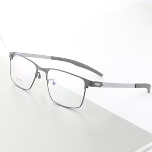 Nuovi <span class=keywords><strong>Occhiali</strong></span> da Lettura Unisex di Lusso in Acciaio Inossidabile Dorato, Ultraleggeri e Resistenti, Senza Viti, per Tutti i Tipi di Viso - Product Image 5