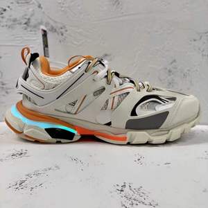 Zapatillas LED de Diseño con Luz LED de Calidad Original, Zapatillas Deportivas para Hombre y Mujer, Zapatillas para Correr, Zapatillas Casuales con Luces - Product Image 4