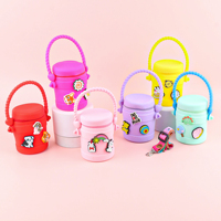 Porte-monnaie seau mignon DIY avec breloques de dessins animés - Pochette porte-clés portable en silicone avec fleurs pour chaussures, pour rouge à lèvres et articles divers