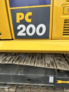 Excavatrice sur chenilles Komatsu d'occasion, modèle 2020, 12,5 tonnes, 140 kW de puissance, avec moteur et moteur électrique, en vente à bas prix - Product Image 6