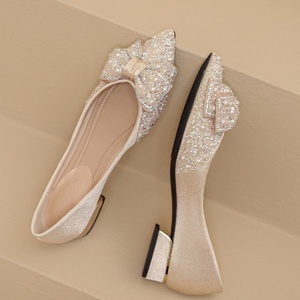 Scarpe da Sposa alla Moda per Donna con Diamanti e Fiocco, Suola Morbida e Tacco Quadrato, Adatte per Primavera e Autunno - Product Image 3