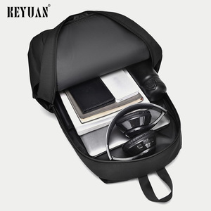 Sac à dos personnalisé en tissu Oxford pour <span class=keywords><strong>ordinateur</strong></span> <span class=keywords><strong>portable</strong></span> Sac pour <span class=keywords><strong>ordinateur</strong></span> <span class=keywords><strong>portable</strong></span> 15.6 <span class=keywords><strong>pouces</strong></span> pour hommes et femmes Sac d'école étanche - Product Image 3