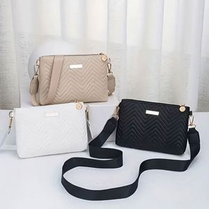 I-0637 Factory Usa Mairun Model 823 <b>Ladies</b> Fashion Shoulder Bag PU Leather Single ZIP Closure 6 Inch Outdoor Daily Use Polyester - Product Image 1