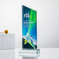 Nouvelle Arrivée : Trophée Sportif Étoilé Personnalisé Brillant pour Entreprises – Récompenses Modernes Haut de Gamme en Verre et Cristal Imprimé et Gravé au Laser