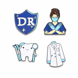 Set di Spille in Metallo Smaltato Morbido per Medici e Infermieri, Spilla per Camice da Laboratorio Dentistico, Distintivo per Operatori Sanitari, Regalo, Accessorio per Clinica - Product Image 1