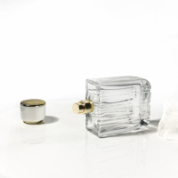 Fabricant de parfums, emballages d'épices, flacons vaporisateurs de parfum 100 ml, flacons d'huile de parfum, flacon de parfum en verre au design unique