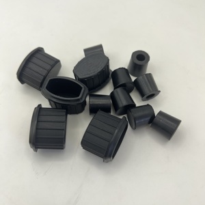 Industriële productie van op maat gemaakte FKM NBR EPDM polyurethaan PU gegoten siliconen rubberproducten, gevormde profielafdichtingen en reserveonderdelen - Product Image 1