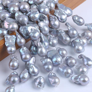 ไข่มุกน้ำจืดทรงไม่สม่ำเสมอ ขนาด 18 ซม. 15-18 มม. สีเทาเคลือบขาว แบบเม็ดใหญ่ สำหรับทำสร้อยข้อมือ DIY - Product Image 1