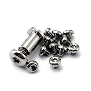 Set di viti per <span class=keywords><strong>Benchmade</strong></span> Bugout 535 EDC con manico in titanio lavorato in fabbrica, tipo a pulsante colorato per trasporto tascabile - Product Image 5