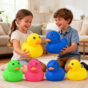 Fidget Toy Géant en TPE en forme de Fraise, Anti-stress et Sensoriel, pour Adultes, Cadeau Amusant, Jouet TDAH, pour Décoration de Fêtes - Product Image 4