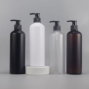 Botella Redonda Delgada <span class=keywords><strong>Boston</strong></span> de 500 ml en Negro Esmerilado para Envasado de Champú y Acondicionador - Product Image 1